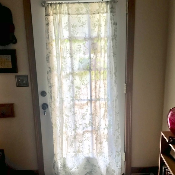 Vintage Accents 2 White Green Floral Sheer Curtains Poshmark